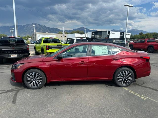 New 2026 Nissan Altima 2.5 SV AWD/4WD image 7