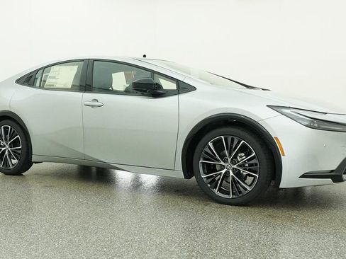 New 2026 Toyota Prius Limited FWD image 39