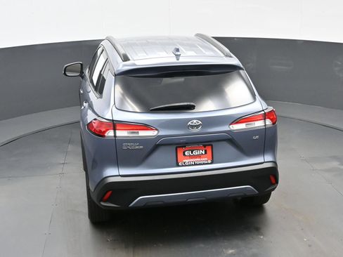 Used 2022 Toyota Corolla Cross LE FWD image 38