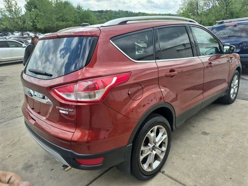 Used 2016 Ford Escape Titanium w/ Equipment Group 301A AWD/4WD image 3
