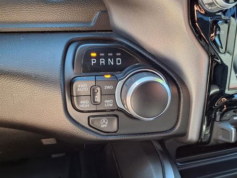 Used 2024 RAM 1500 Big Horn AWD/4WD image 20