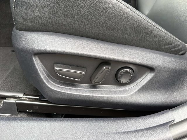Certified 2025 Toyota Camry SE FWD image 10