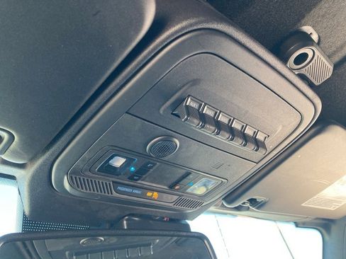 Used 2023 Ford Bronco Badlands w/ Sasquatch Package image 27