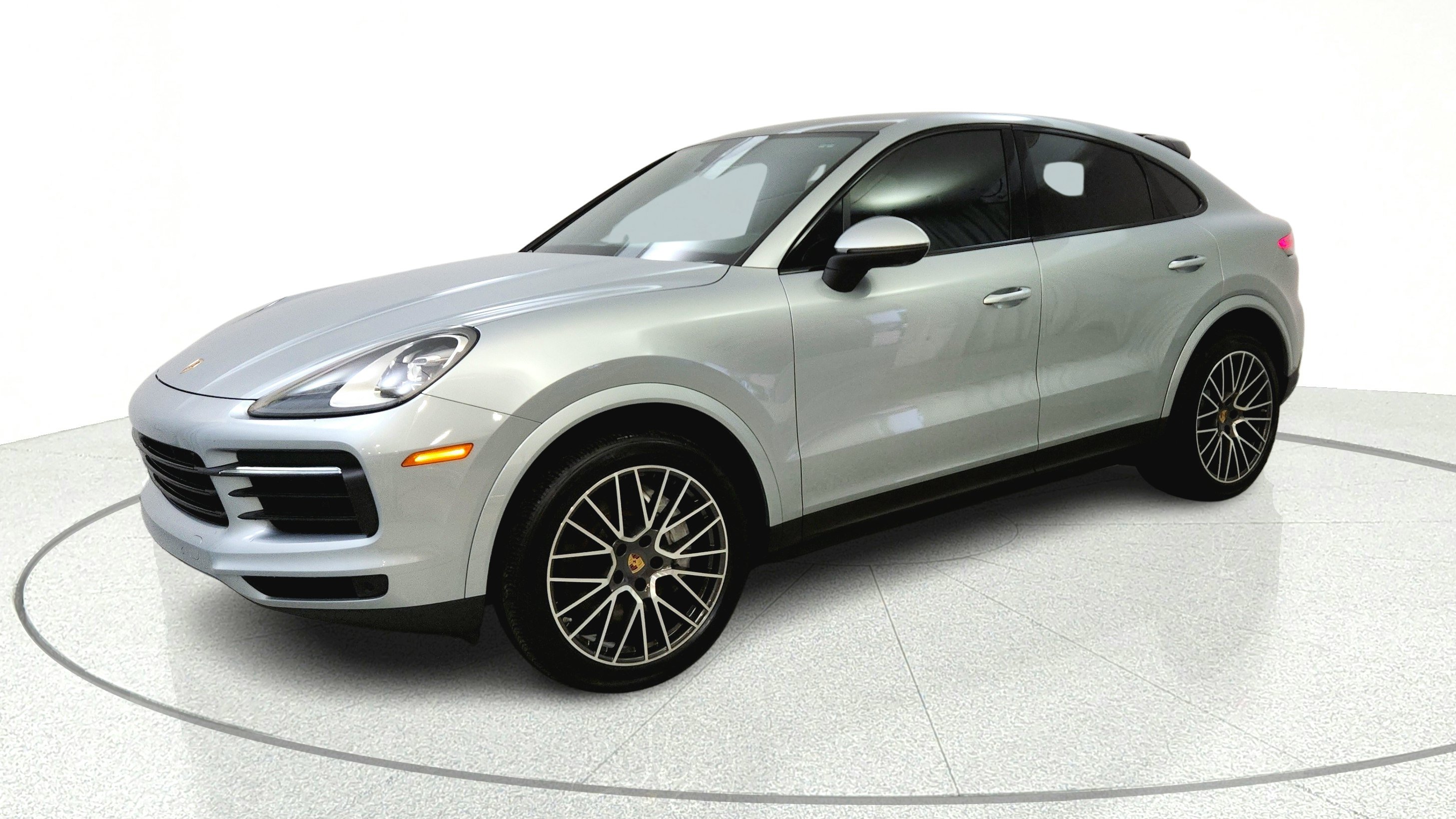 Used 2023 Porsche Cayenne Coupe AWD/4WD image 3