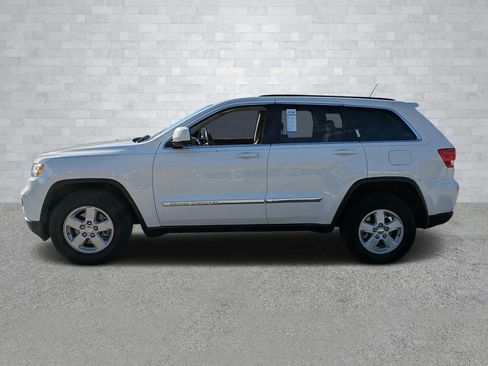 Used 2012 Jeep Grand Cherokee Laredo image 8
