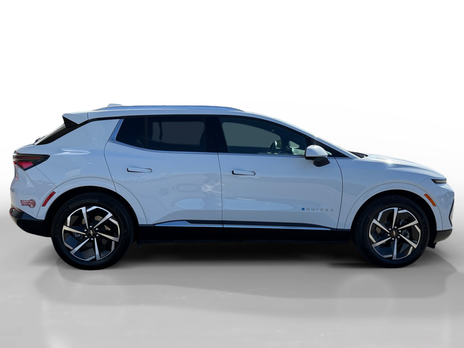 Used 2024 Chevrolet Equinox EV LT FWD image 6