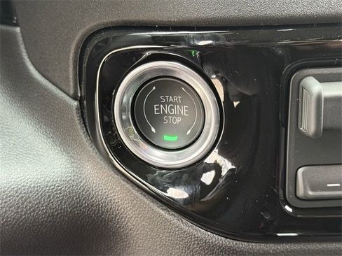 New 2026 Chevrolet Silverado 1500 LT w/ Convenience Package II image 18