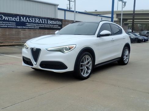 Used 2019 Alfa Romeo Stelvio Ti Sport w/ Quick Order Package 22S Sport image 2