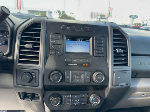 Certified 2021 Ford F250 XL w/ Power Equipment Group image 21