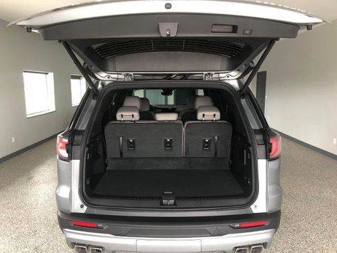 New 2026 GMC Acadia Elevation AWD/4WD image 9