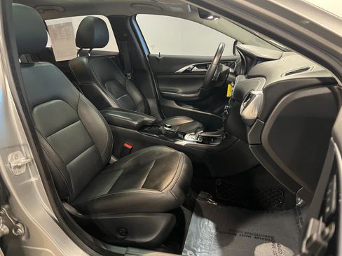 Used 2018 INFINITI QX30 Premium w/ Navigation Package image 36