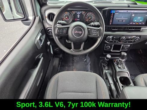 Used 2024 Jeep Wrangler Unlimited Sport AWD/4WD image 15