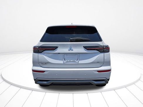New 2026 Mitsubishi Outlander SE FWD image 4
