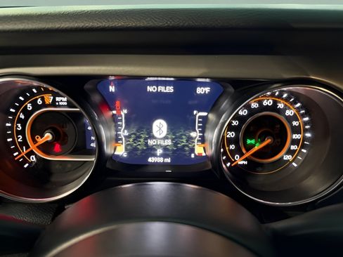 Used 2022 Jeep Gladiator Sport AWD/4WD image 28