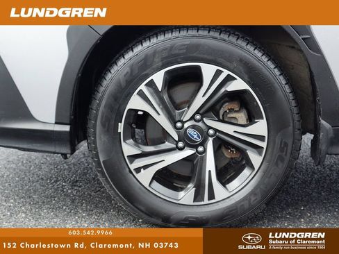 Used 2024 Subaru Crosstrek 2.0i Premium AWD/4WD image 33