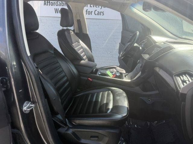 Used 2020 Ford Edge SEL w/ Convenience Package FWD image 10