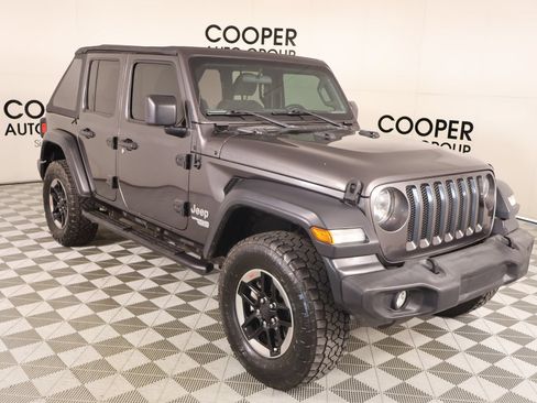 Used 2019 Jeep Wrangler Unlimited Sport S AWD/4WD image 1