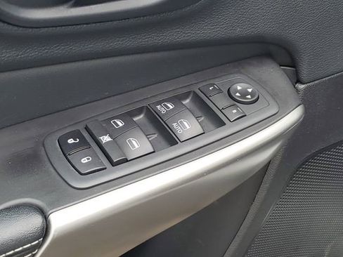 Used 2021 Jeep Cherokee Latitude Lux 80th Anniv w/ Quick Order Package 26U 80TH AWD/4WD image 22