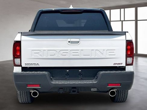 Used 2024 Honda Ridgeline Sport image 5