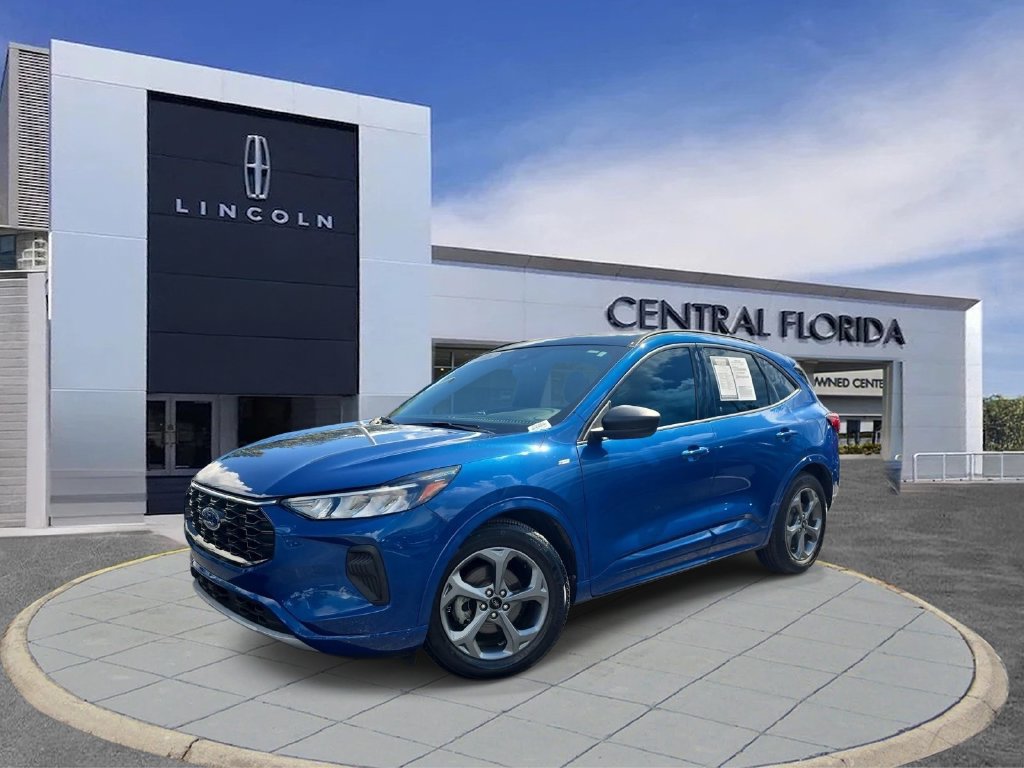 Used 2023 Ford Escape ST-Line w/ Tech Pack #1 FWD image 32