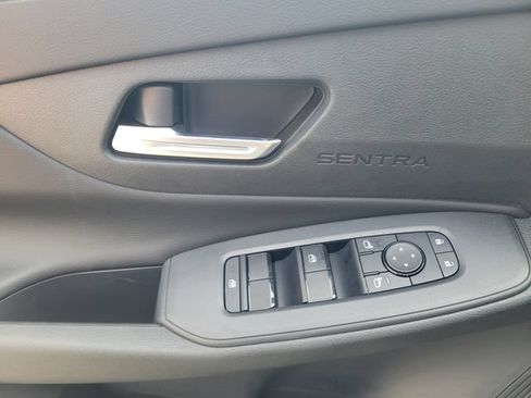 New 2026 Nissan Sentra SV w/ SV Convenience Package FWD image 15