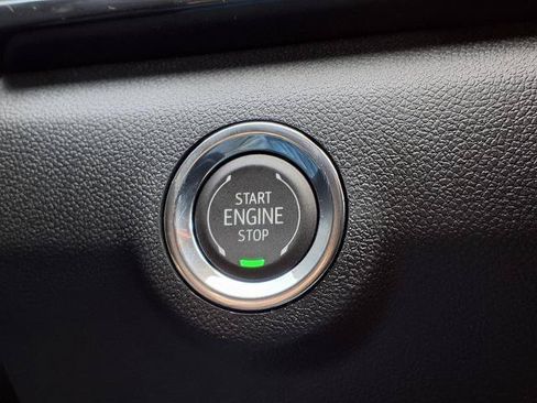 New 2027 GMC Terrain AT4 w/ Convenience Package III AWD/4WD image 9