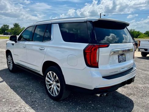 Used 2023 GMC Yukon Denali RWD image 13