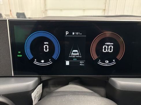 Used 2026 Hyundai Sonata SEL FWD image 12