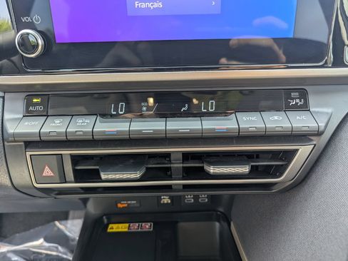 Used 2025 Toyota Camry LE FWD image 20