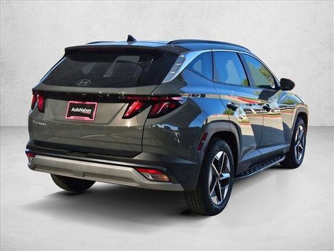 New 2026 Hyundai Tucson SEL FWD image 2