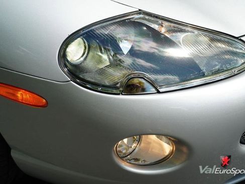 Used 2005 Jaguar XK8 Convertible image 7