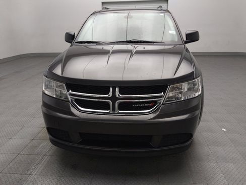 Used 2018 Dodge Journey SE w/ Connectivity Group FWD image 15