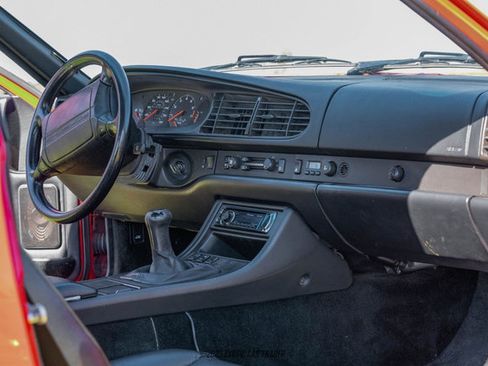 Used 1988 Porsche 944 Turbo image 42