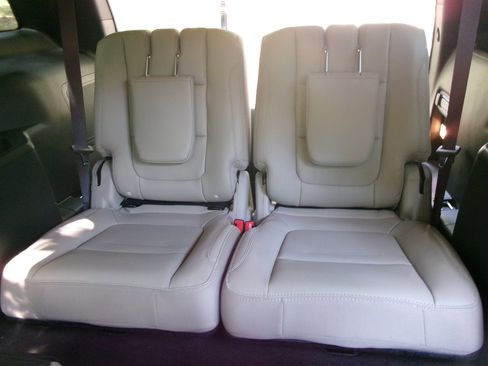 Used 2018 Ford Explorer Limited w/ Equipment Group 301A image 33