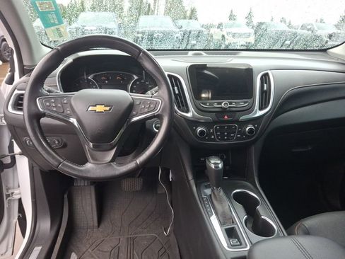 Used 2021 Chevrolet Equinox Premier image 16