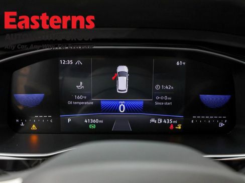 Used 2024 Volkswagen Jetta SE image 17