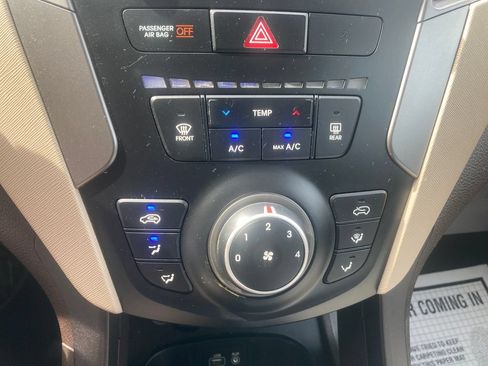 Used 2017 Hyundai Santa Fe Sport AWD/4WD image 25