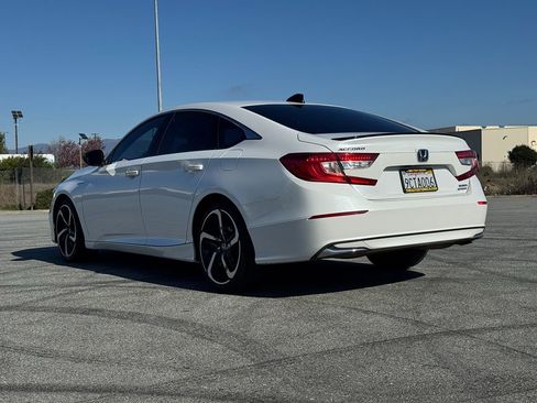 Used 2022 Honda Accord Sport image 5