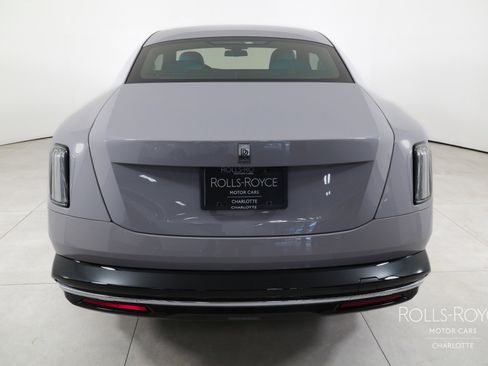 Certified 2025 Rolls-Royce Spectre image 9