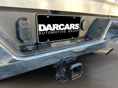 Used 2024 Chevrolet Silverado 2500 LT image 30