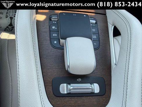 Used 2021 Mercedes-Benz GLS 450 4MATIC image 40