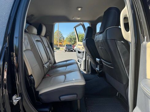 Used 2023 RAM 3500 Limited image 32