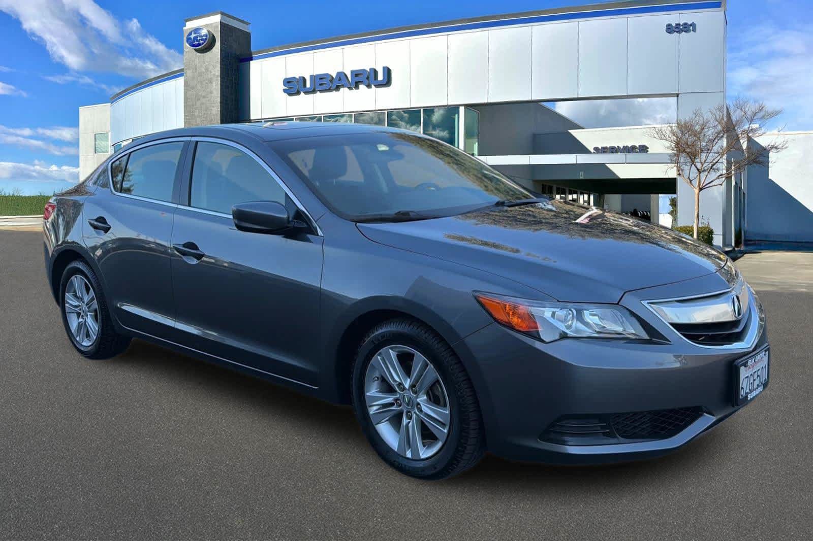 Used 2013 Acura ILX FWD image 5
