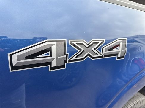 Used 2022 Ford F150 XLT w/ XLT Black Appearance Package image 29