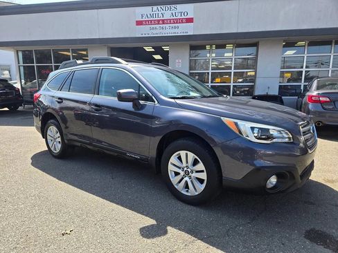 Used 2015 Subaru Outback 2.5i Premium image 44