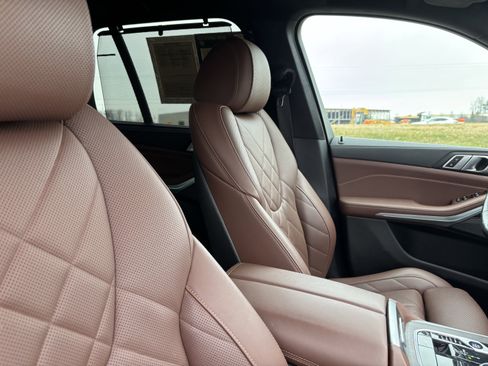 Certified 2023 BMW X5 xDrive40i w/ Executive Package image 35