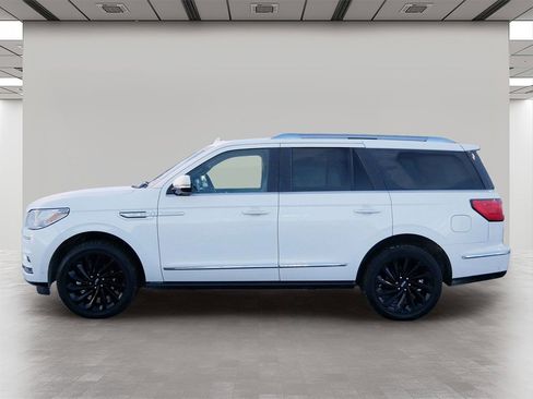 Used 2020 Lincoln Navigator Reserve w/ Equipment Group 208A image 3