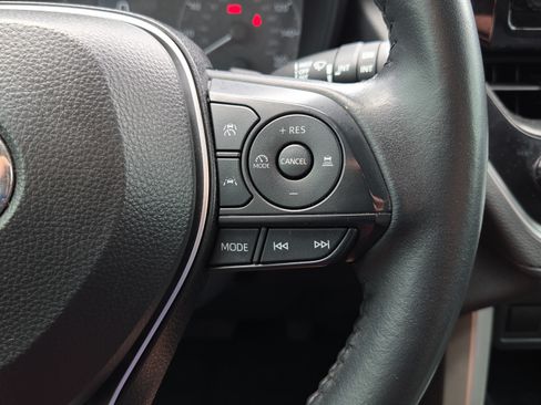 Used 2024 Toyota Corolla Cross AWD Hybrid image 24
