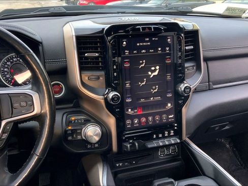 Used 2019 RAM 1500 Laramie image 7