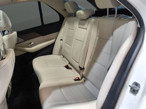 Used 2022 Mercedes-Benz GLE 350 4MATIC w/ AMG Line Exterior image 26